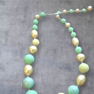 Elegant Gold and Green Beaded Necklace Stamped Japan